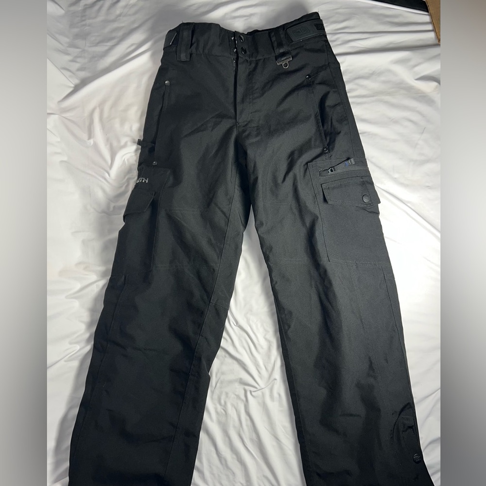 Snowboarding pants